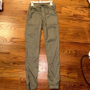 American Eagle Women’s Jeans